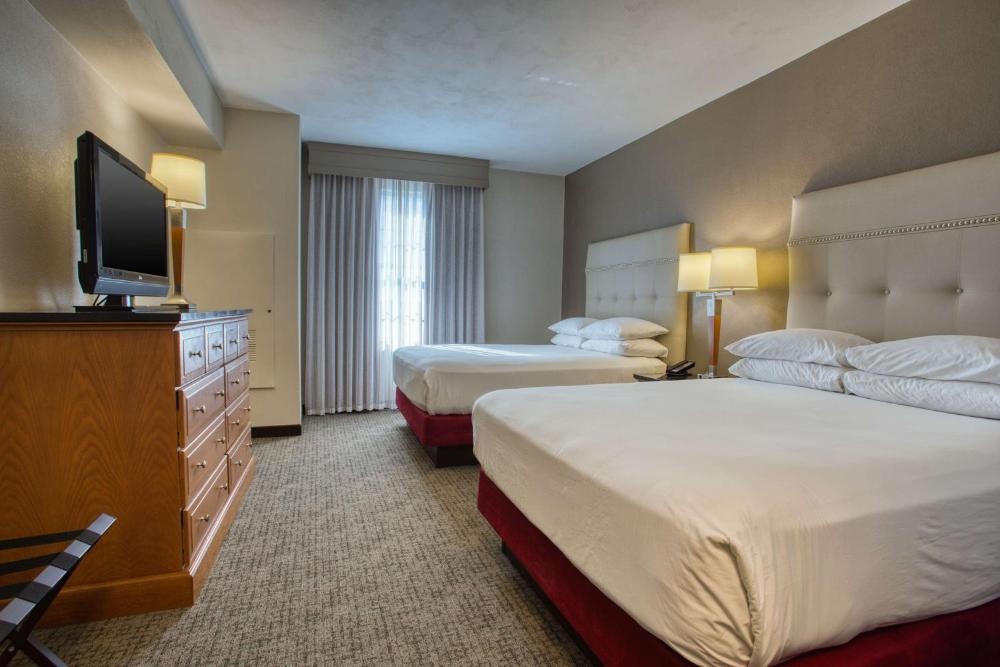 Drury Inn & Suites Near La Cantera Image 32