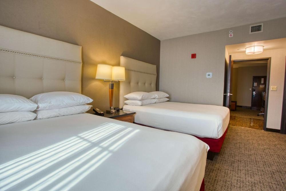 Drury Inn & Suites Near La Cantera Image 33
